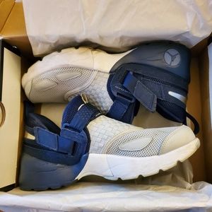 Jordan Trunner LX